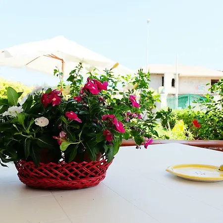 Sole & Mare!! Villa Ognina
